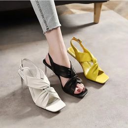 Europea High Heels Sandals Woman Fashion Sexy Summer Shoes Crystal Thick Heel Square toe Women Cross Tied BLACK RED YELLOW 240412