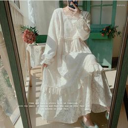 Casual Dresses Japan Mori Girl Winter Velvet Lace Dress Fairycore Square Collar Romantic French Women Princess Long Gauze Vestidos Festa