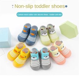 Baby Antislip Socks Shoes Cute Cartoon Kids Rubber Sole Child Floor Sneaker Toddler borns First Walker For Babies 03Y 240425