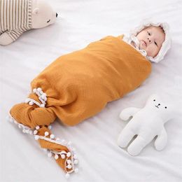 Blankets Born Baby Blanket With Ball Tassel Breathable Infant Swaddle Wrap Soft Pography Pros Cotton Yellow White Crib