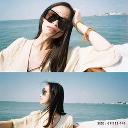 Sunglasses 2024 Latest Celebrity Same Style Metal Mirror Leg Large Box Show Face Small Fashion Travel UV Resistant