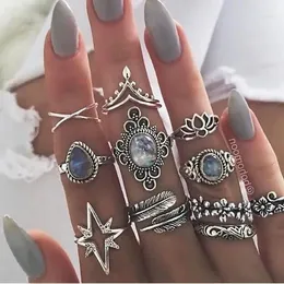 Cluster Rings 11Pcs/Set Retro Sapphire Flowers Finger Ring Set Boho Crown Star Carved Joint Knuckle Women J Engagement For