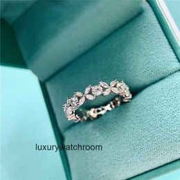 Women Band Tiifeany Ring Jewelry Fashionable luxurious niche design with a sense of luxury s925 sterling silver elegant temperament ring personalized simple and ve