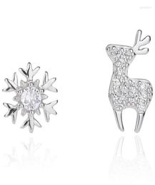 Stud Earrings 925 Sterling Silver Women039s Fashion Exquisite Snowflake Sika Deer Asymmetrical Mini Jewellery Ladies Christmas O2221575