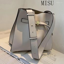 Bag High-quality Large-capacity Shoulder 2024 Fashion Women's Designer Tote Autumn And Winter Messenger