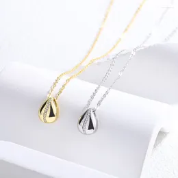 Pendants S925 Sterling Silver Small Bean Necklace For Female Crowd Fashion Droplet Pendant Short Collar Chain Ornament