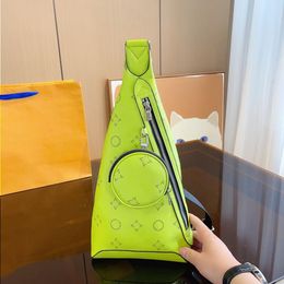 Top Luxury Handbag Designer New SAUMUR Classic Chest Bag Men's Crossbody Bag Shoulder Bag Mobile Phone Bag Wallet 43cm Jwnvi