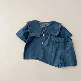 Summer childrens clothing 2024 girls long sleeved denim set baby solid color topdenim skirt Korean casual two-piece set 240426