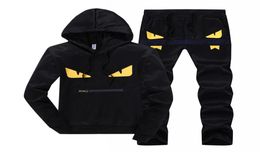2020 mens jogger suits fashion men039s hoodies and sweatshirts outdoor mens sportswear chandal hombre sudaderas hombre6629414