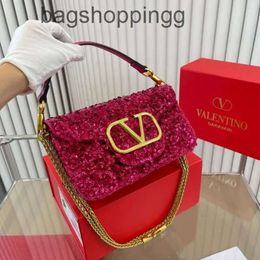 Valenttiinos Handheld Option Handbag Small Square Fashion Baguette Colors 2024 Crossbody Bags Designer Shoulder One Sequins Chain Bag 6-color Shoulder 8IRO