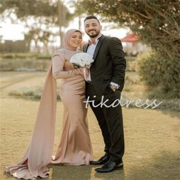 Gold Muslim Evening Dresses With Train Elegant Long Sleeve Mermaid Arabic Dubai Prom Dress Beaded Elegant Formal Occasion Engagement Party Dress Robe De Mariee 2024