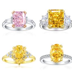 Wysokie luksusowe pierścionki biżuterii Wysokie węgiel Diamond Kolorowe pierścienie skarbów dla kobiet 925 Czysty srebrny lód kwiatowy krojone szlachetne Pink Diamentowy Pierścień Srebrny