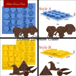 Moulds 3D Movie Cartoon Character Chocolate Mold DIY Creative Fondant Biscuits Mousse Mould Cake Decorating Tools Baking Accessories