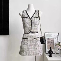 Small Fragrant Tweed 2Piece Set Women Elegant Trendy Outfit VNeck Cropped VestHigh Waist Mini Skirt Suit Spring Summer 240417