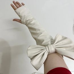 Light luxury Oversized Bow Women's Sheepskin Fingerless Gloves Fashion Catwalk White Black Half-finger Gloves Cute Elegant Oversized Bow Gloves