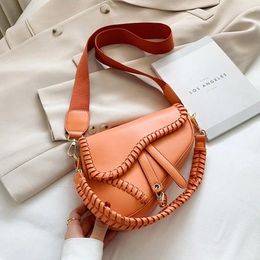 Shoulder Bags Ansloth Solid Color Handbags Saddle Women Fashion Weave Design Tote Crossbody Bag Ladies HPS1152