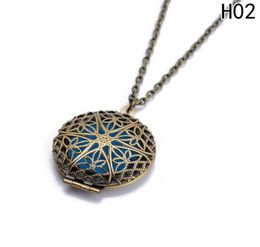 1Pc Antique Bronze Colour Aromatherapy Aroma Essential Oil Perfume Hollow Diffuser Pendant Necklaces For Gift3915038