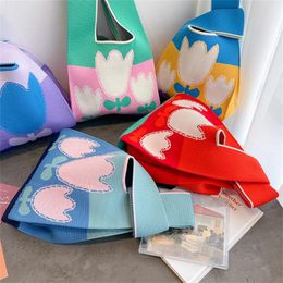 Storage Bags Three-dimensional Bag Open Portable For Work Womens Color Matching Tools Wrist Polyester Tulip Knitted Vest Handbag