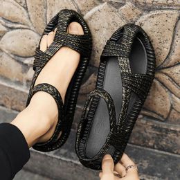 Sandals 2024 High Quality Straw Flat Set Light Casual Outdoor Beach Shoes