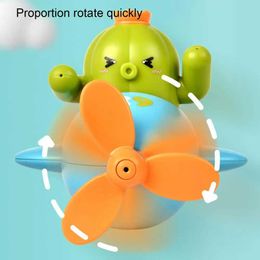 Baby Bath Toys Summer Pool Toy Water Fight Toy Cartoon Aircraft Water Soaker Pull-out Type Baby Bath Toy for Sparkling Water Fun Summer Pool