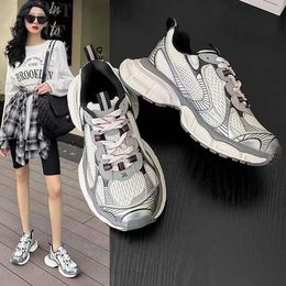 Office work shoes 2024 Trendy new fashion thick soles high height shoes high street student couple casual sports shoes