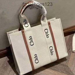 2024 outlet Totes Tote Japanese Designer Hands Bags Bag Canvas Summer Woody Leisure Cloee Printed Letter Shopping Large Capacity Fashion Versatil VRZW