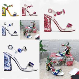 New Block Heel Sandals Crystal Decoration Printing Open Toe Heels Women's Designers Patent Leather Outsole Fashion Evening Paty Shoes Size 35-43 S Original Quality s