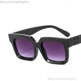 Off Sunglasses Brand Men Women Glasses Arrow X Frame Eyewear Trend Hip Hop Square Sunglasses Sports Travel Sun 742