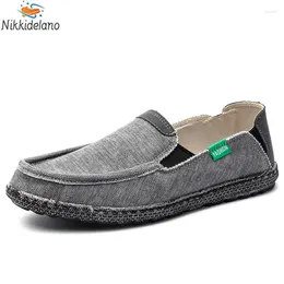 Casual Shoes Summer Breathable Men Canvas Loafers Male Sneakers Fashion Lightweight Flats Driving Zapato Big Size