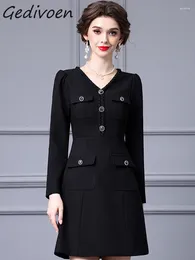 Casual Dresses Gedivoen Autumn Fashion Designer Black Vintage Dress Women's V Neck Long Sleeve Button Pockets High Waist Slim Mini Short
