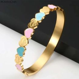 Heart Bracelet Forever Love Designer Bracelet For Women Girlfriend Promise Wedding Jewellry Gifts Bangl Stainless Steel Bracelets 7157