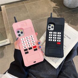 İPhone için Klasik Cep Telefonu Kılıfı için 3D Hücresel Hücres 13 13 PROMATAX 11 Vaka için 11 PRO XS MAX 6 7 8 Plus Retro Koruma Anti Selülit Anti ST KAPAK