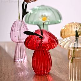 Creative Mushroom Glass Vase Hydroponic Terrarium Vases for Flowers Nordic Table Vase Mini Flower Bottle Desktop Decoration 240424