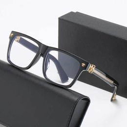 Occhiali da sole designer Nuovo lente piatto a luce quadrata Tr Anti Blu per uomini e donne Fashion Funce Class Class Class PC Gli occhiali possono essere abbinati alla miopia