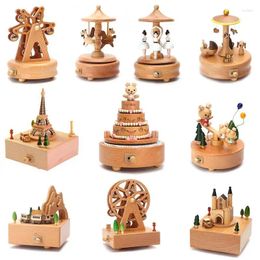 Decorative Figurines Wind Up Musical Box Wooden Music Wood Crafts Retro Birthday Gift Vintage Home Desk Decor Ornament Valentine's Day