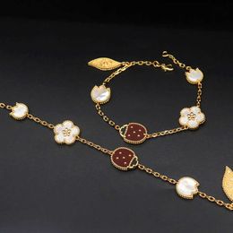 High quality avantgarde and Jewellery fashionable seven star ladybug flower bracelet for luxury with common vnain