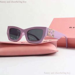 High Beauty Miui Bag Sunglasses Advanced Women's Retro Large Frame Sunglasses Tourism Street Photo Outdoor Sun Protection And UV Protection Glasses 348