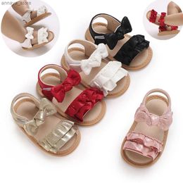 Sandals Preschool crib shoes summer baby girl sandals princess PU pull strap flat non slip rubber sole lightweight newborn girlL240429