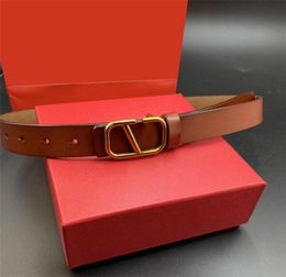 2021 new leather belt minority metal buckle leisure belt for women Designer Famous brand7078136