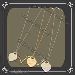 Luxury Brand Pendant Necklace Fashionable Charm 18K Gold Heart Necklace High Quality 316L Titanium Steel Designer Necklace for Women's Jewelry 615