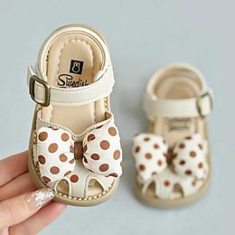 Sandals Baby Girls Sandals Summer Cute Print Spots Newborn Prewalker Fashion Bow First Walkers Baby Shoes