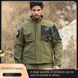 Hunting Jackets Hanye Soft Shell Tactical Hardshell Plus Fleece Thickened Jacket Men's Outdoor Sports Wind-proof Warm