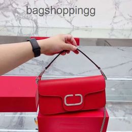 Water Design Bags Buckle Bag Diagonal Single Square Magic Valenttiinos Armpit Flip Shoulder Purse Loco Chain Stick Designer New 24 V-shaped 0UUL