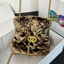 Fashion Designer Metal Makeup Draw Plush Kofufu Bags Bag Rope Pendant Hardware Womens Chain Chain Luxury Handbag Classic Small Gold Mat Ritk