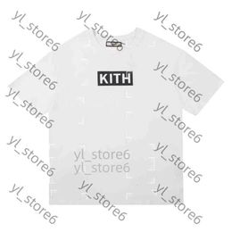 Kith Shirt Designer Men Tops Women Casual Short Sleeves Tee Vintage Kith Fashion Clothes Tees Outwear Tee Top Oversize Man Shorts 2403