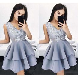 Dresses Grey Homecoming 2019 Tiered Skirt Newest Lace Applique V Neck Sleeveless Short Tail Party Gown Juniors Formal Occsaion Wear