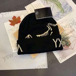 Designers Hats Man and Woman Bone Bird Hat Beanie Black Grey White Knitted Pure Cotton Bird Embroidery ARC Hat and Cap Arctrey Hats 494