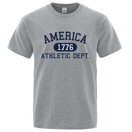 Men's T-Shirts America 1776 Athletic Dept Letter Tshirt Man Fashion T Clothes Summer Luxury T-Shirt Hip Hop Breathable Cotton T Clothes Y240429