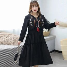 Party Dresses 2024 Folk Dress Plus Size Women Long Sleeve Embroidery Ethnic Clothing Boho Chic Robe Vintage Femme Ladies TA1017