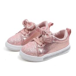 Spring Autumn Girls Shoes Baby Sneakers Children Casual Shoes Fashion Bow-knot Glitter Leather Non-slip Flat Princess Shoes 240429